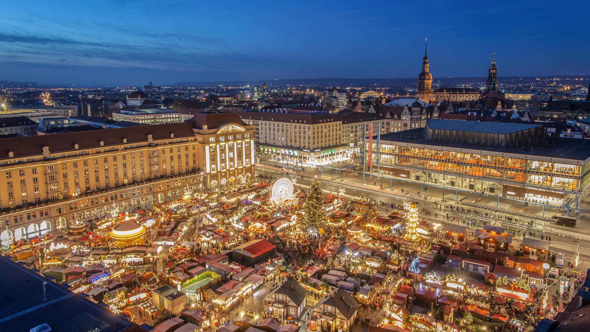 Discovering Dresden’s Christmas Markets and Saxony’s Festive Traditions